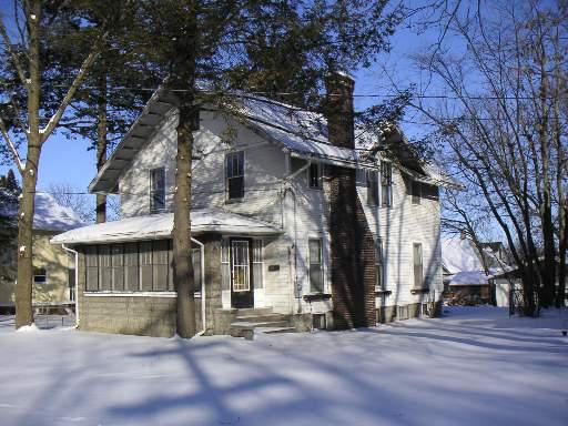 1915 School St., Rockford, IL 61101
