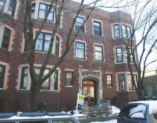 553 W Melrose St. #2, Chicago, IL 60657