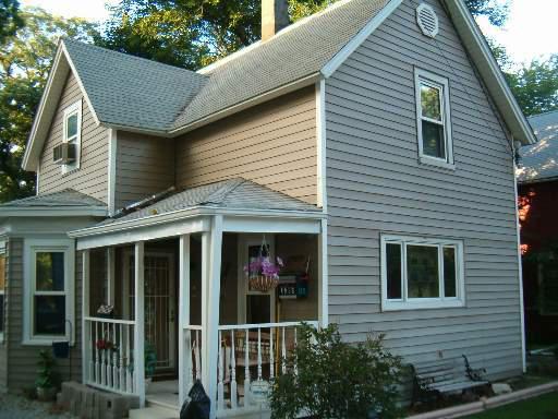 1215 E Cass St., Joliet, IL 60432