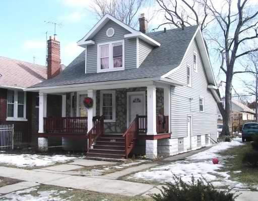 1425 Nw Parkside Ave., Chicago, IL 60651