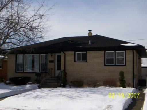 1290 Mackinaw, Calumet City, IL 60409