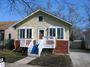 425 N Harrison Ave., Aurora, IL 60506