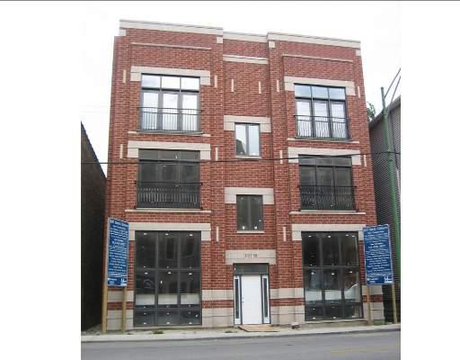 3057 N Clybourn Ave. #2N, Chicago, IL 60618