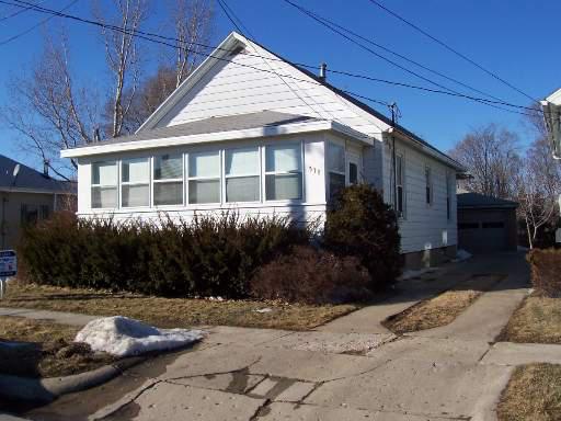 318 E Florence St., Oglesby, IL 61348