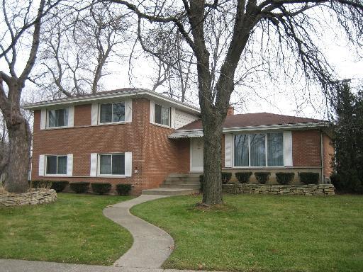 1001 S Norbury Ave., Lombard, IL 60148