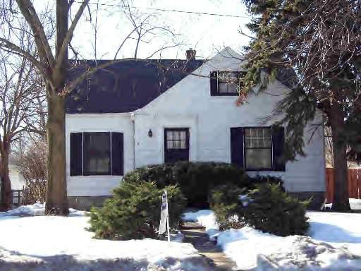 1030 W Hickory St., Kankakee, IL 60901