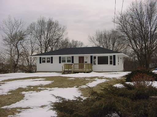 412 Uncas St., Tonica, IL 61370