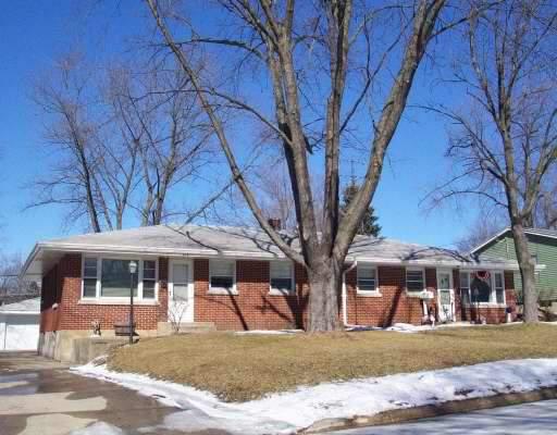 610-12 Glenview Ave., Aurora, IL 60505