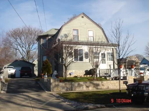 210 Cherry St., Elgin, IL 60120