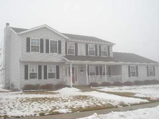 1135 Mary Ct., Dekalb, IL 60115