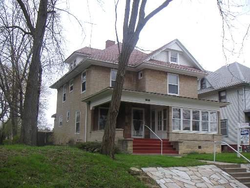 703 Ashland Ave., Rockford, IL 61103