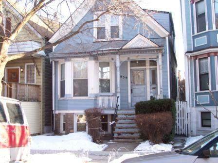 1939 W Belle Plaine, Chicago, IL 60613