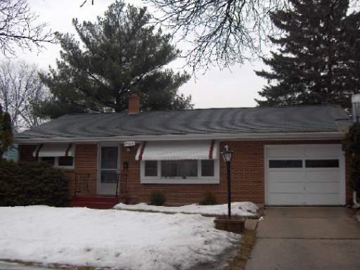 2128 23rd St., Rockford, IL 61108