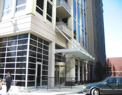700 N Larrabee St. #2015, Chicago, IL 60654