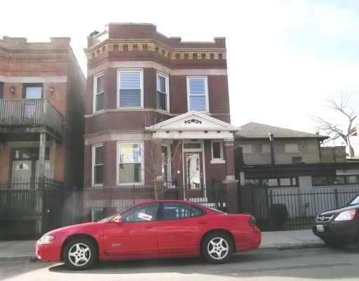 2615 W Armitage Ave., Chicago, IL 60647