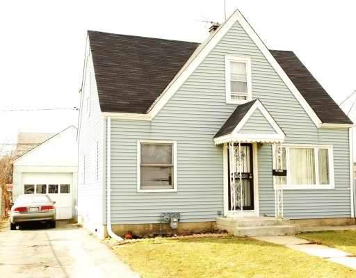 1821 Lewis Pl., Waukegan, IL 60085