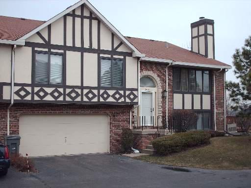 9275 Windsor Pkwy. #103, Tinley Park, IL 60487