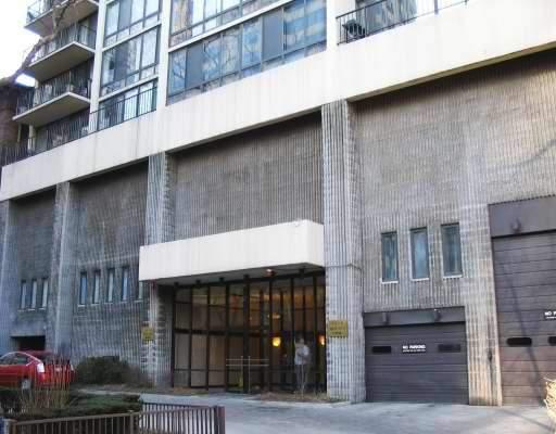 1516 N State Pkwy. #12B, Chicago, IL 60610
