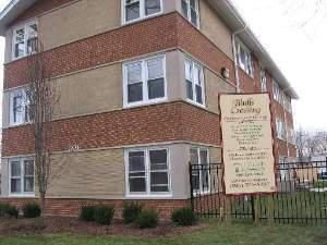 301 Bluff Ave. #2W, La Grange, IL 60525
