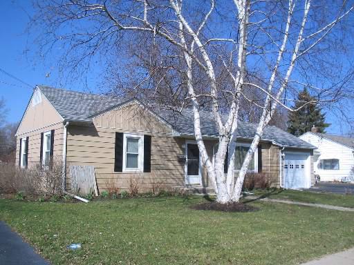 733 S Fourth St., Dekalb, IL 60115