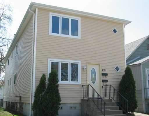 419 Sibley Blvd., Calumet City, IL 60409