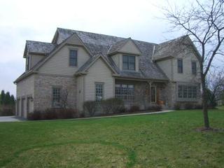 178 Sycamore Dr., Hawthorn Woods, IL 60047