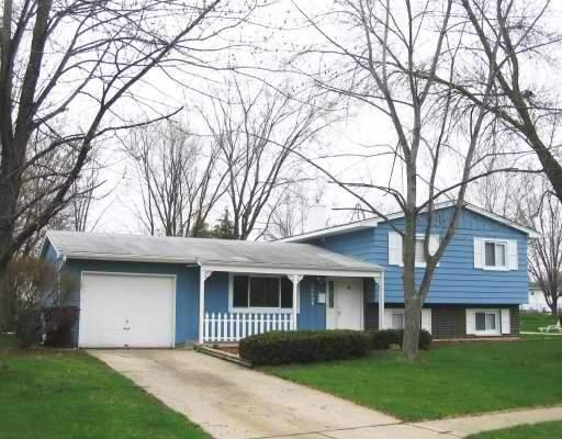 36428 N Douglas Ter., Gurnee, IL 60031