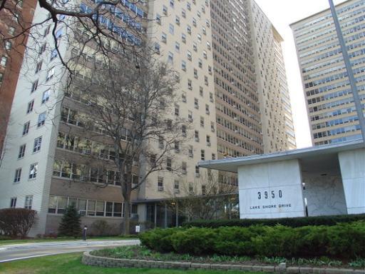3950 N Lake Shore Dr. #1511, Chicago, IL 60613