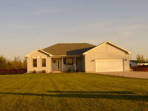 3928 E 2601st Rd., Sheridan, IL 60551