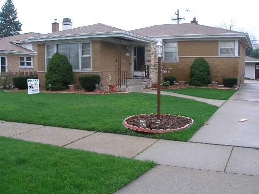 5341 W Oakdale Dr., Oak Lawn, IL 60453