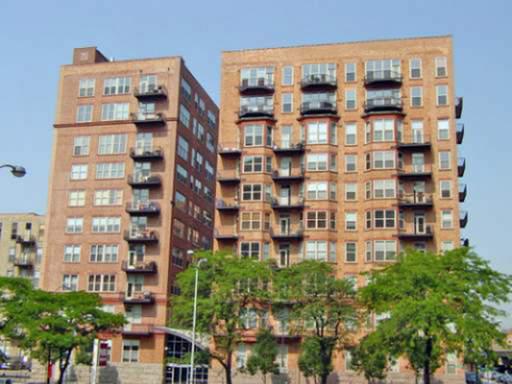 500 S Clinton St. #202, Chicago, IL 60607
