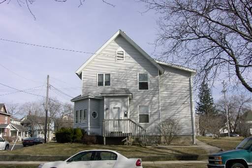 527 N 1st St., Rockford, IL 61107
