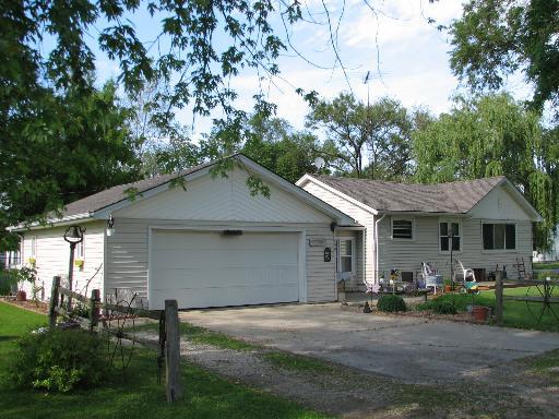 790 E Second St., Coal City, IL 60416
