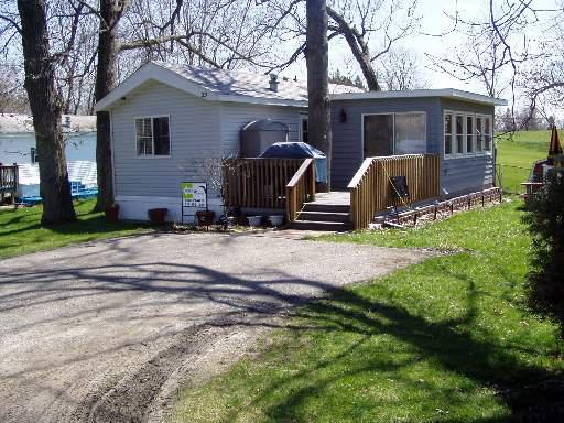 1009 Bay Rd. #29, Mchenry, IL 60051