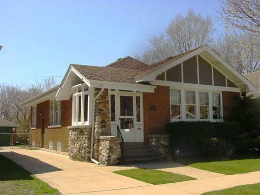 1100 Harvard Ter., Evanston, IL 60202