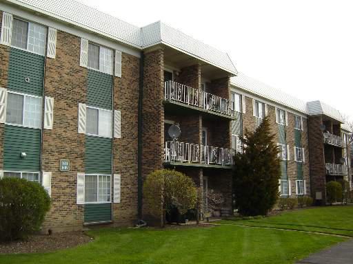 1611 N Windsor Dr. #307, Arlington Heights, IL 60004