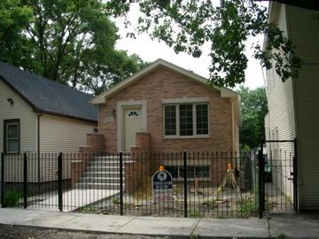 2211 W 50th St., Chicago, IL 60609