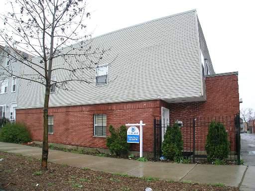 1720 N Kedzie Ave. #H, Chicago, IL 60647