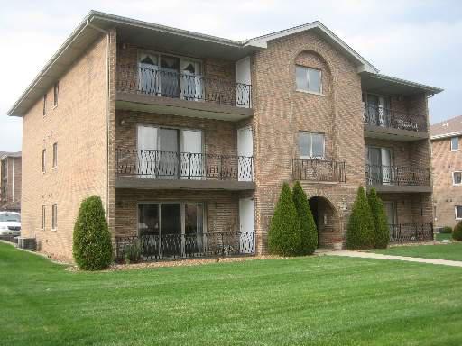 9964 W 153 St. #2W, Orland Park, IL 60462