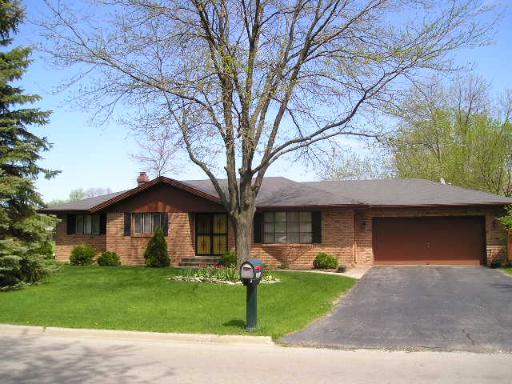 5075 Burning Tree Dr., Rockford, IL 61114