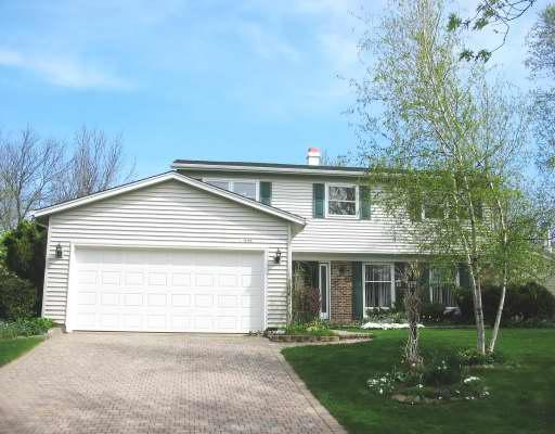 17646 W Summit Dr., Grayslake, IL 60030