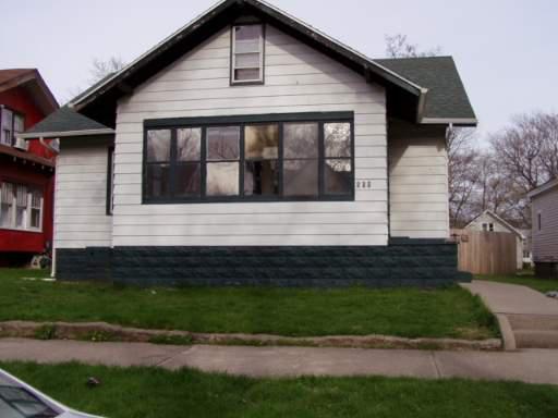 550 S Poplar Ave., Kankakee, IL 60901