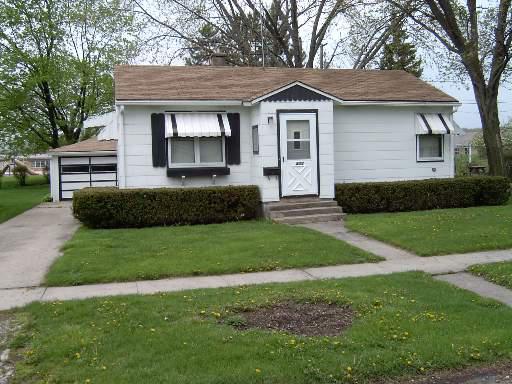 434 E Edwards Ave., East Dundee, IL 60118