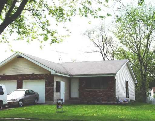 660-62 Eletson Dr., Crystal Lake, IL 60014