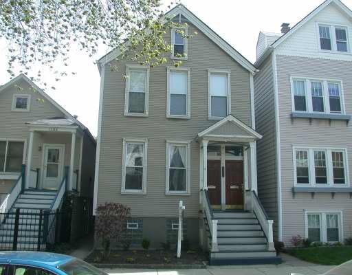 1839 W Henderson St., Chicago, IL 60657