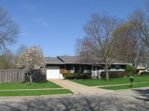 1003 Fieldcrest Dr., Rockford, IL 61108