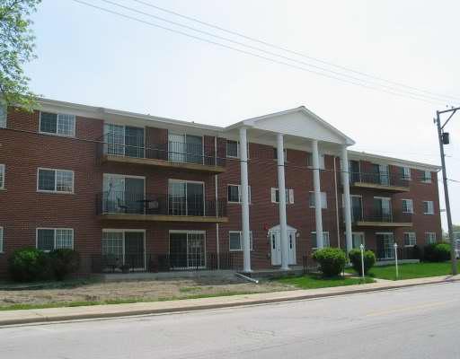 9401 S Melvina Ave. #B7, Oak Lawn, IL 60453