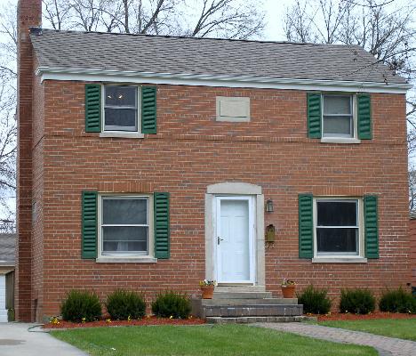 641 S 10th Ave., La Grange, IL 60525