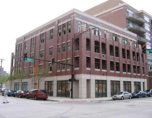 955 W Monroe St. #3B, Chicago, IL 60607