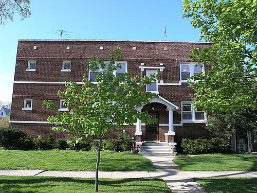 1407 Monroe St., Evanston, IL 60202